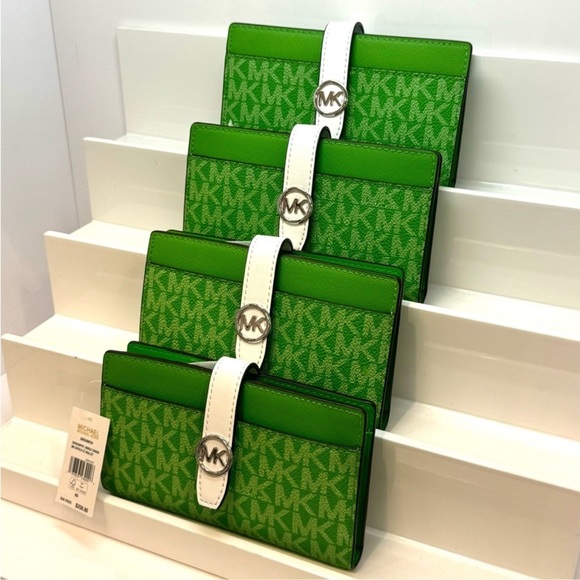 Michael Kors Greenwich Medium Signature Logo Wallet Jungle Green - Picture 4 of 9